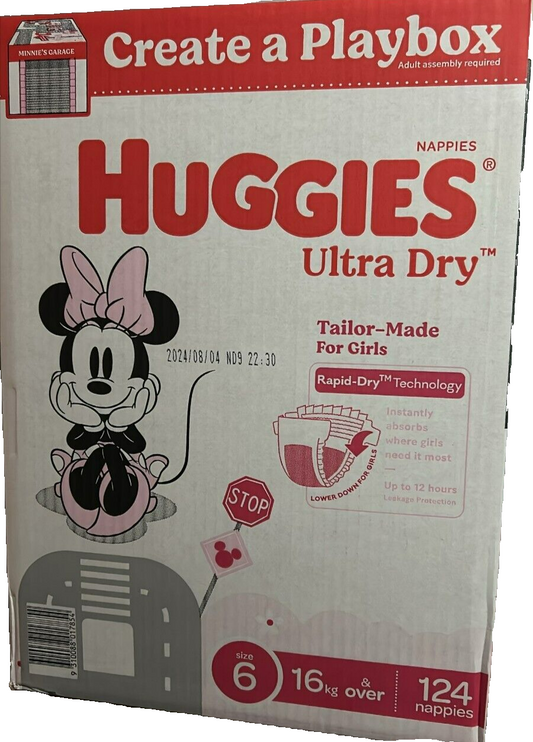 Huggies Girls' Ultra Dry Nappies Size 6 Junior 124 Disposable Diapers 16kg+