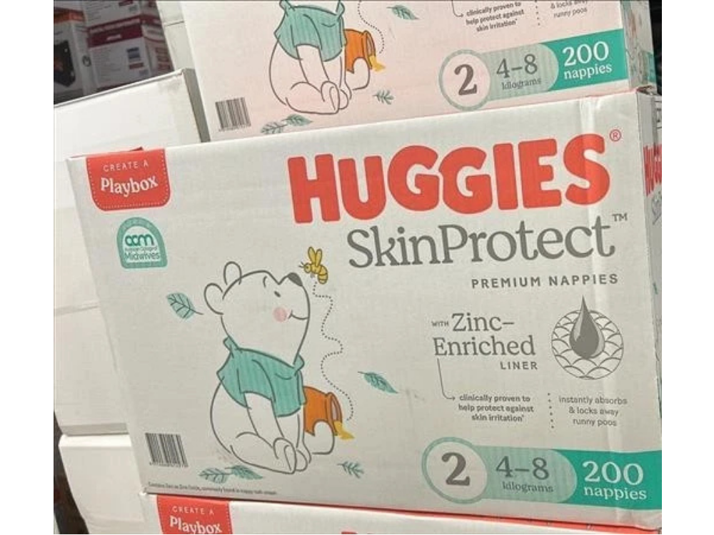 Huggies Ultimate Disposable Nappies – Size 2, 200 Pack (4–8kg)