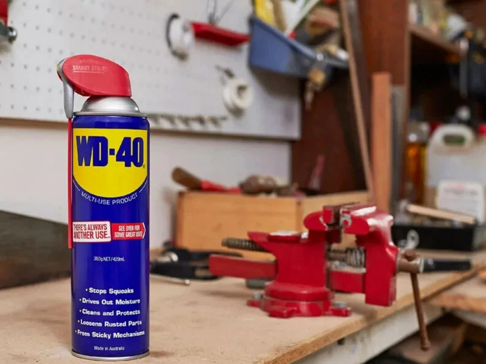 WD-40 275g Multi-Use Lubricant Spray & Rust Remover