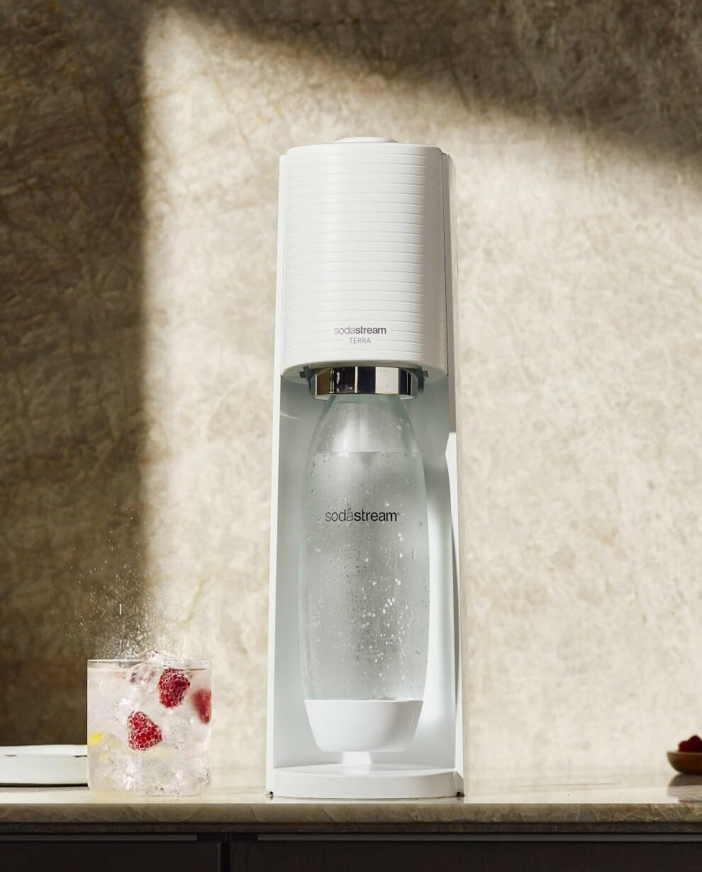 Sodastream Terra White Value Pack Water Damaker with 2 x 1 L Bottles and 1 x 1/2 L Bottle and 1 x CO2 Quick Connect for Mesh Up to 60 L