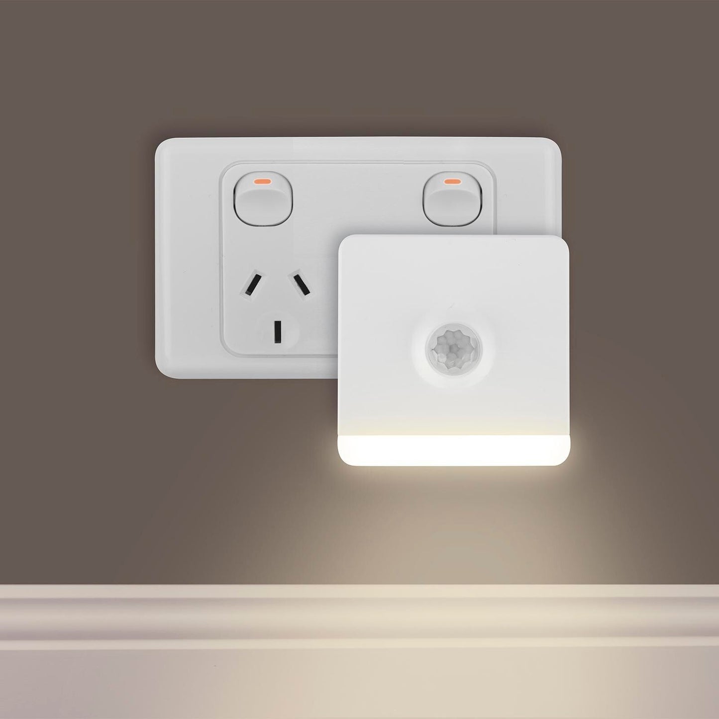Arlec 240V Plug in Motion Sensor LED Night Light Square Nightlight 62 X 48.5mm