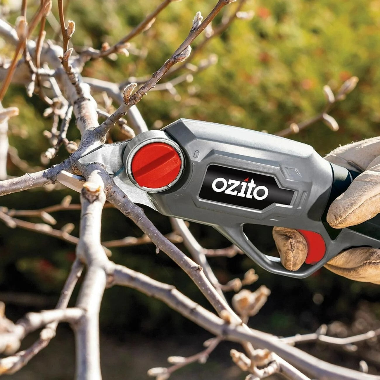 Ozito Pruner Cordless Pruning Shears Garden Tree Shrubs Branches Secateurs 3.6V