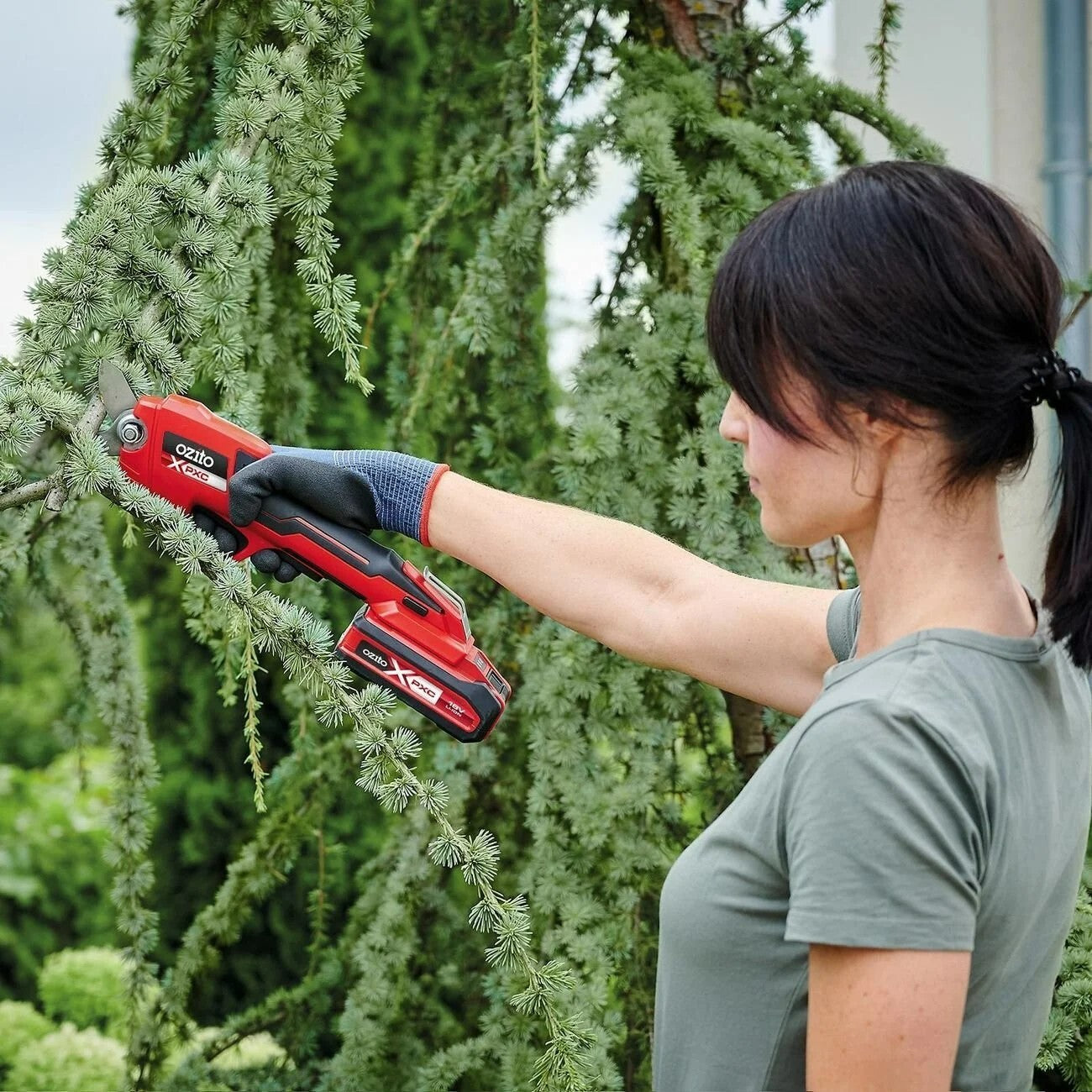 Ozito PXC Cordless Pruning Shears Secateurs Garden Tree Pruner 18V - SKIN ONLY