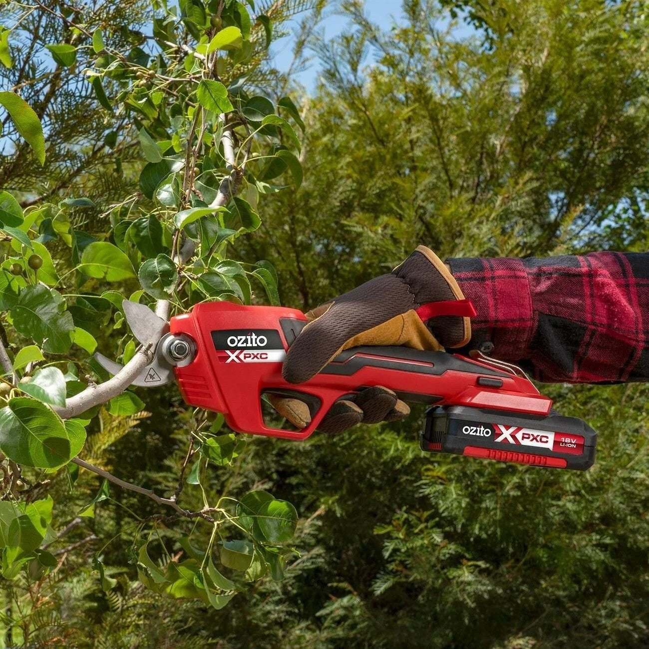 Ozito PXC Cordless Pruning Shears Secateurs Garden Tree Pruner 18V - SKIN ONLY