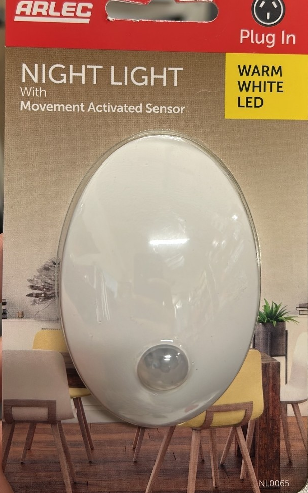 Arlec Motion Sensor LED Plug In Nightlight 240V Warm White Light Stairs Hallway