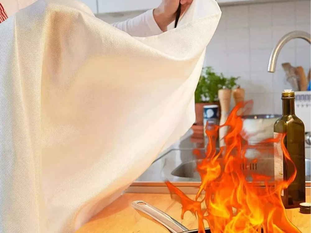 Fire Blanket 1m x 1m – Emergency Flame Protection for Home, Kitchen &amp; Office