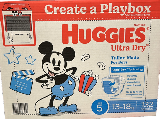 Huggies Boys' Ultra Dry Nappies Size 5 Walker 132 Disposable Diapers 13-18kg