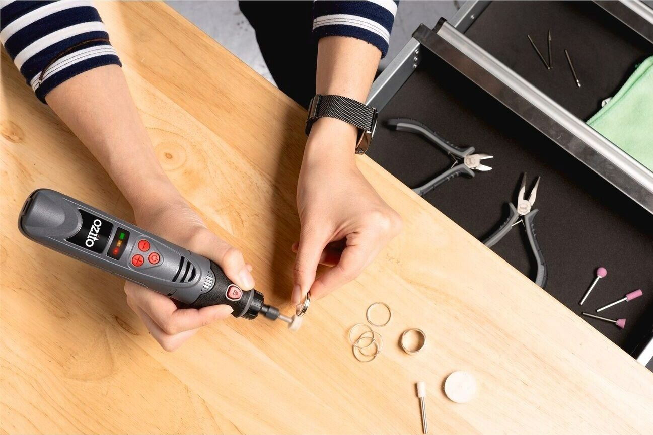 Ozito 3.6V Cordless Micro Rotary Multi Tool Dremel + 118 Accessories & Case Kit