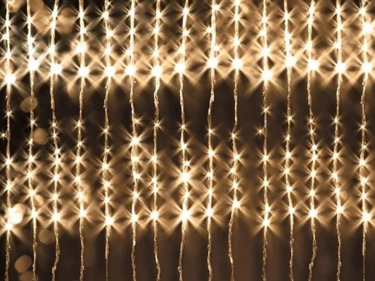 Lytworx 600 LED Christmas String Lights – Waterfall Decor, Low Voltage Warm White