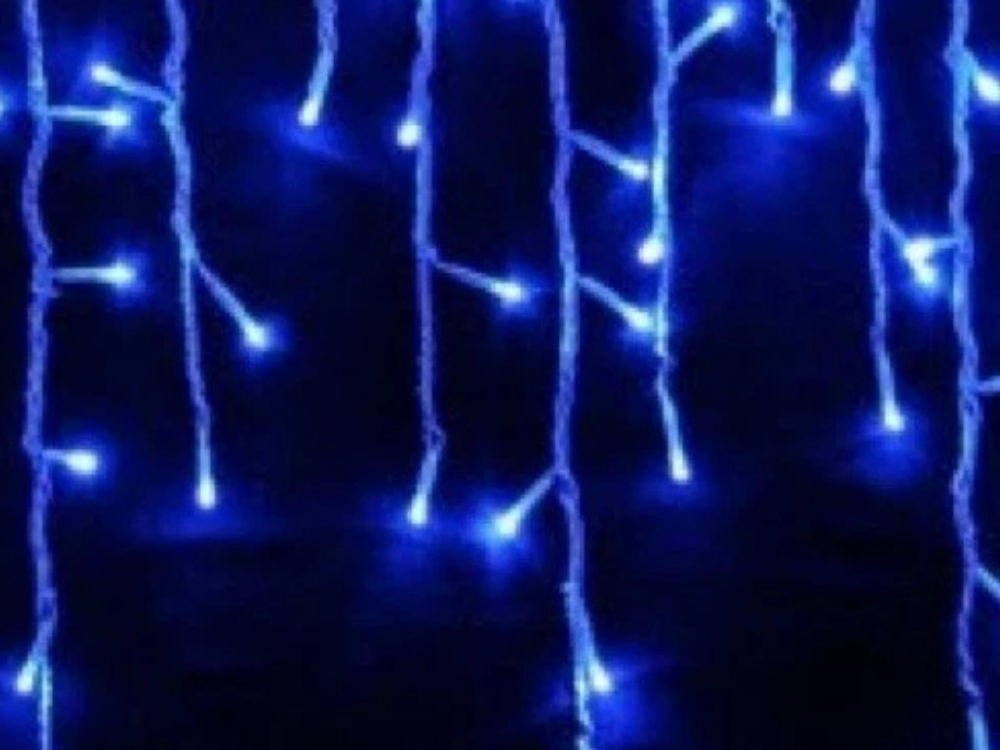 Lytworx 23.9m Solar Blue Icicle Christmas Lights