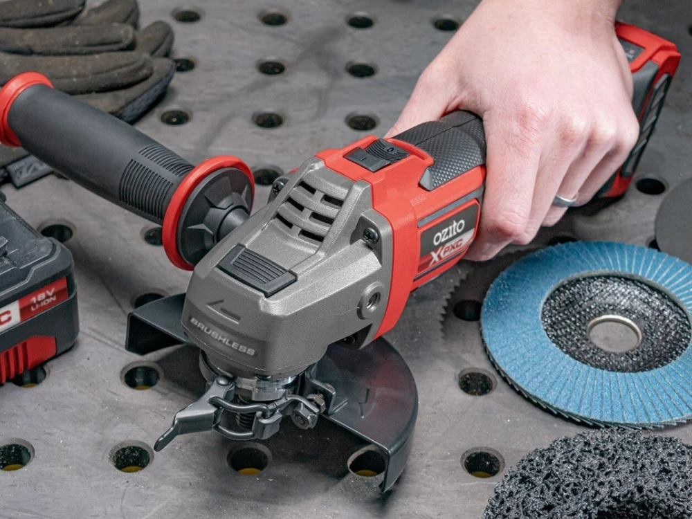 Ozito PXC 18V Brushless 125mm Angle Grinder – Variable Speed (Skin Only)