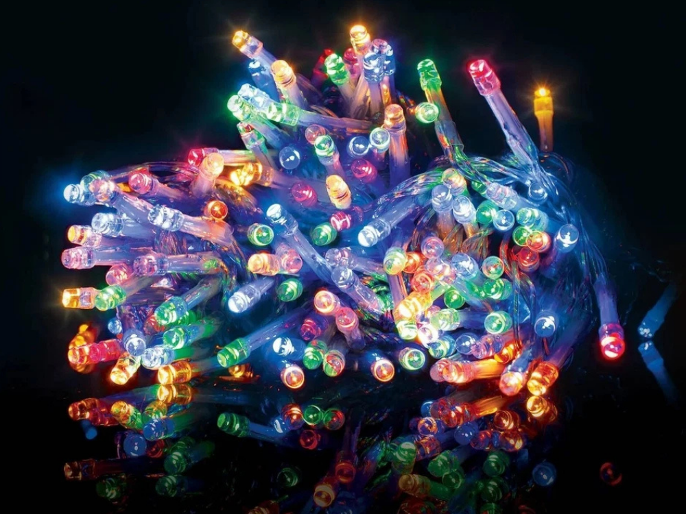 Lytworx 200 LED Christmas Fairy Lights – Colour Switching, Remote