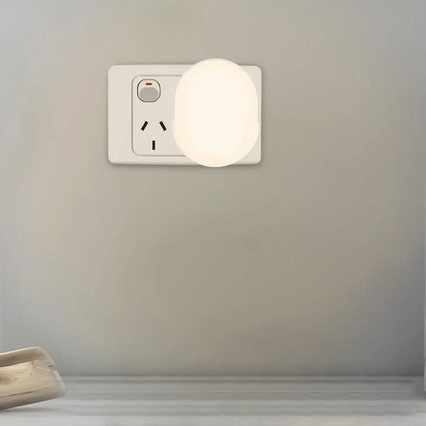 Arlec Round Night Light with Dusk To Dawn Switch-on Sensor