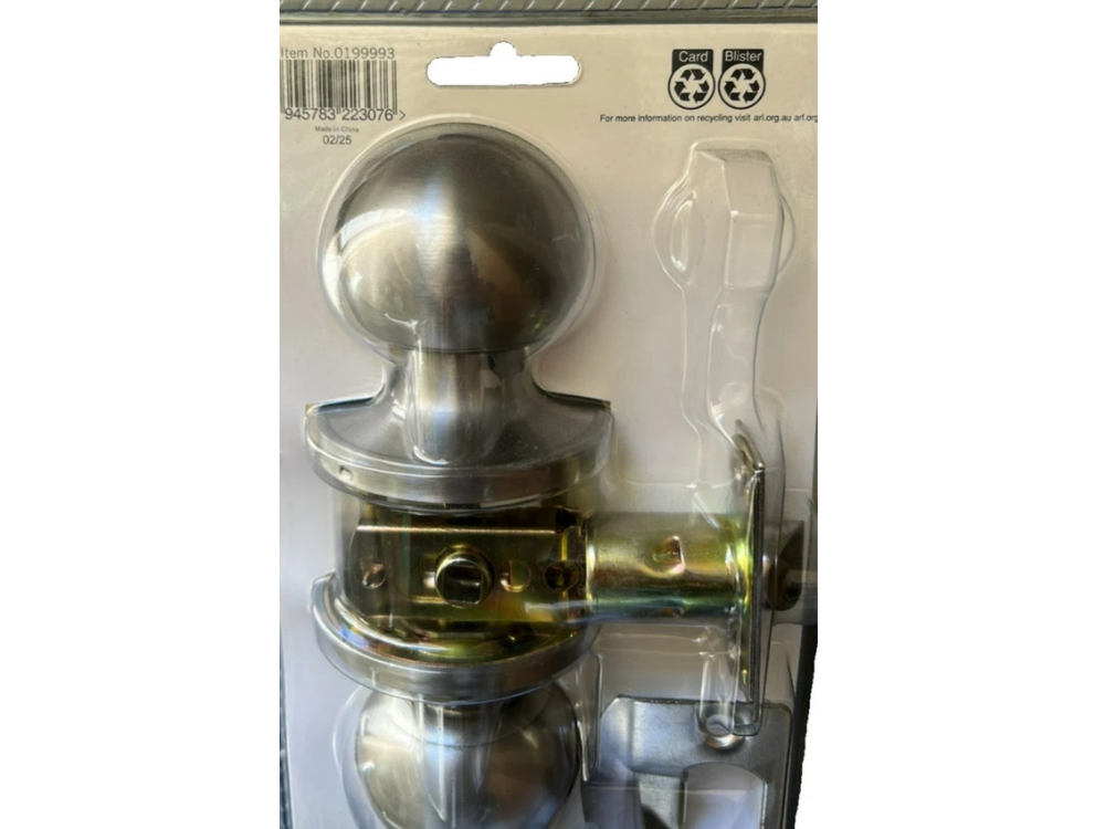 Ikonic Passage Set – Ruby Door Knob, Brushed Nickel