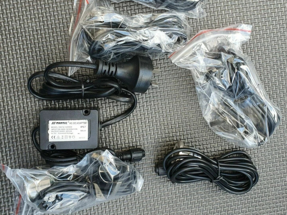 MARTEC Garden Deck LED Path Lights Kit – Outdoor Fence, Patio, Stairs with Driver