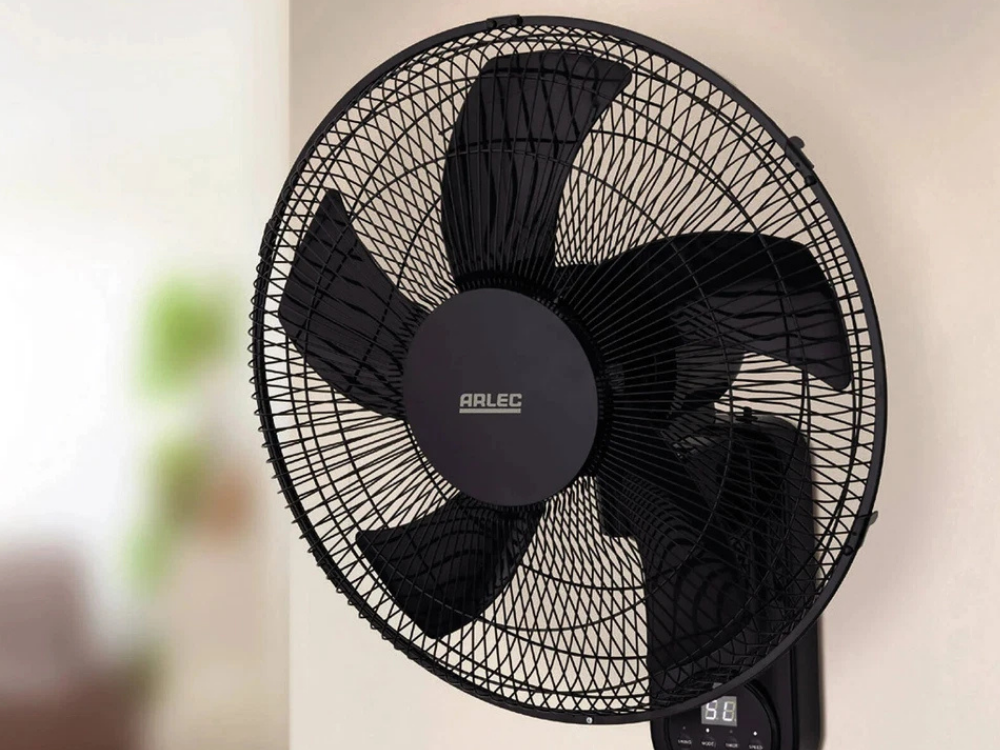 Arlec 40cm Wall Fan – Remote Control, Oscillating, 3 Modes, Black