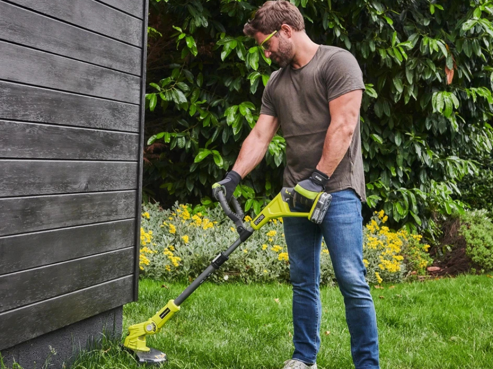 Ryobi Plastic Flailing Blades – Replacement for Grass Trimmer, 20 Pack