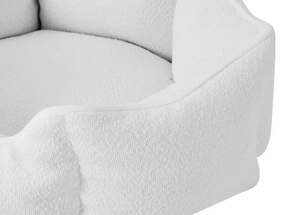 Pet Hexagon Lounge – Cozy Calming Bed for Dogs & Cats