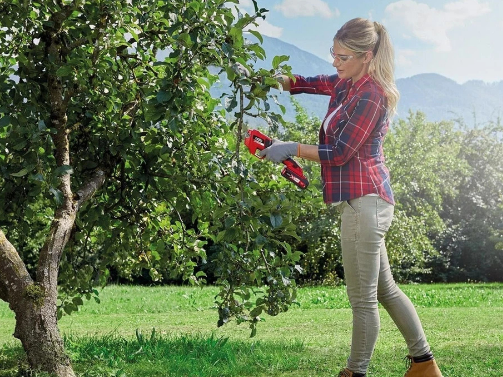 Ozito PXC 18V Cordless Pruning Shears – Skin Only