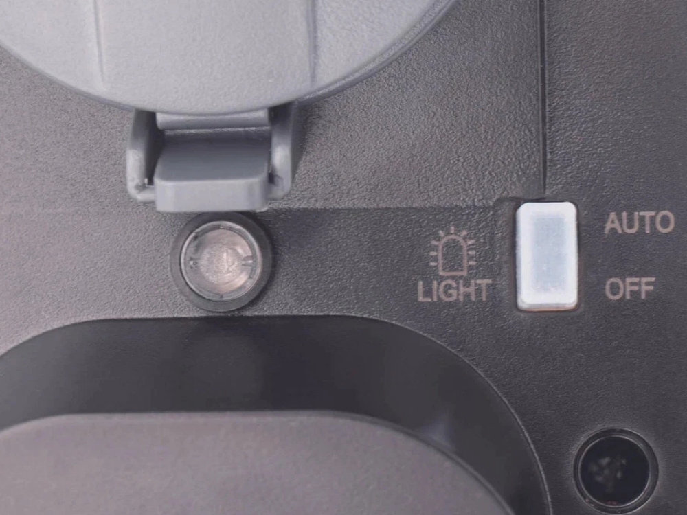 Outdoor 5-Outlet Powerboard with Sensor, IP55 Rated