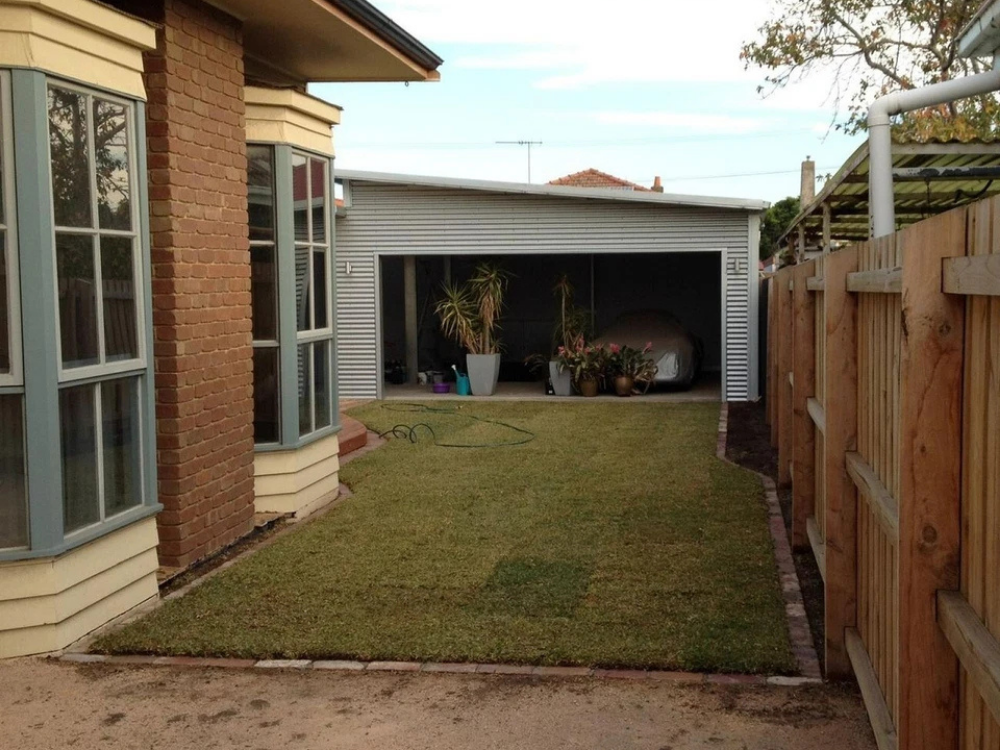 Strol Outdoor SurePave Plastic Pavers 0.5m² – Grass & Gravel