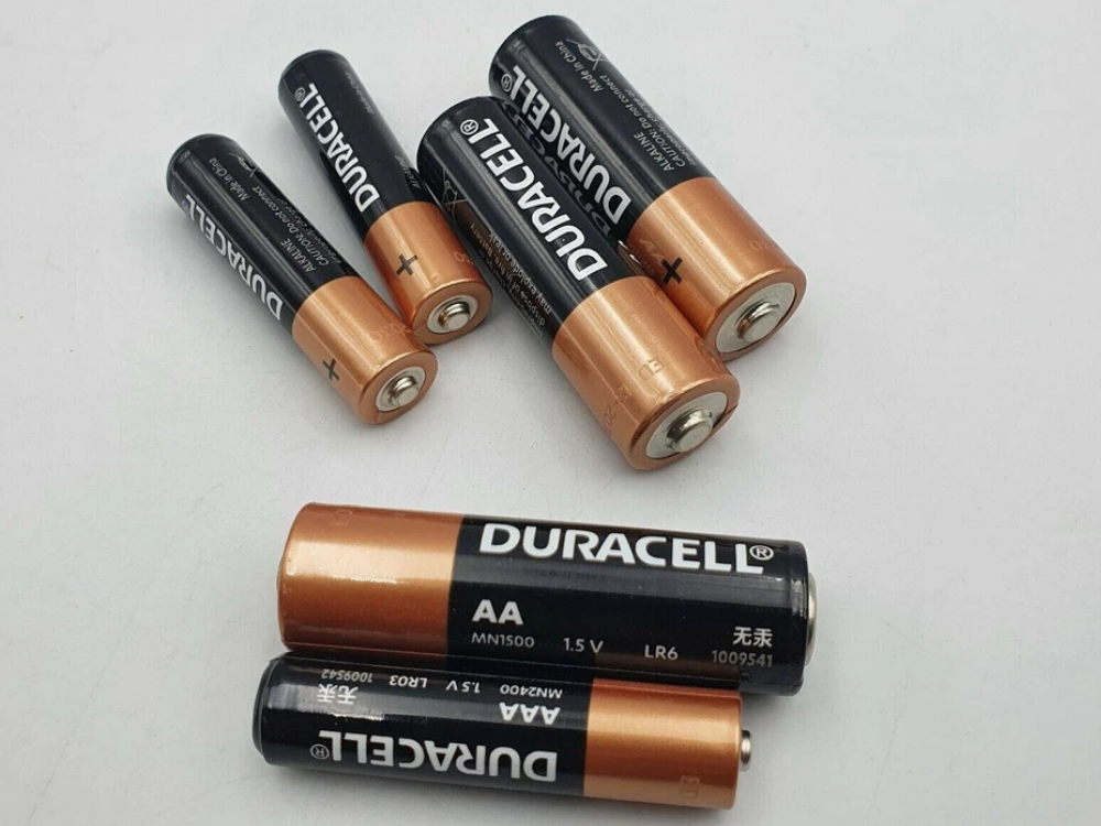 Genuine Duracell AA/AAA Coppertop Batteries – Alkaline (30–72 Pack)