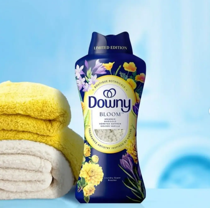 Downy Bloom Laundry Scent Booster 745g
