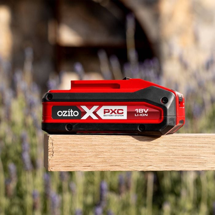 Ozito PXC 18V 4.0Ah Compact Battery PPBP-240 - Twin Pack